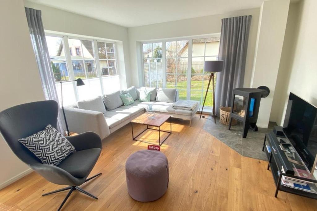 Hus Hygge Villa Born Exterior photo